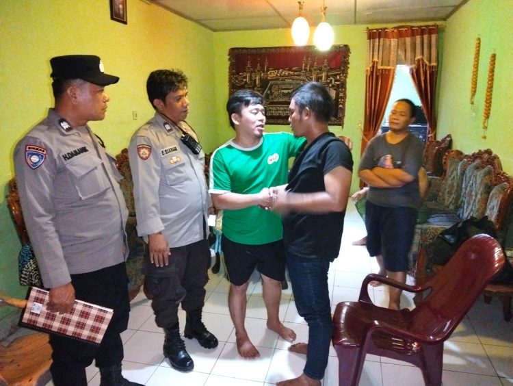 Polsek Siantar Utara gerak cepat menyelesaikan masalah keributan, di Jalan Perak Pematangsiantar dengan mediasi, pada Selasa, 29 Juli 2025.