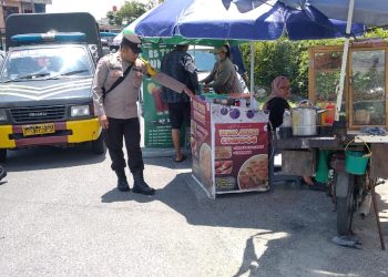 Polsek Siantar Selatan melaksanakan patroli  di jalan umum, tempat keramaian dan objek vital, di wilayah hukum Polsek Siantar Selatan, pada Selasa (8/7/2025) siang.