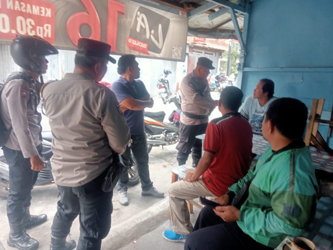 Polsek Siantar Selatan gerak cepat mengamankan seorang pria diduga melakukan pungutan liar (Pungli), di Jalan Vihara, tepatnya dekat Vihara Avalokitesvara, Kecamatan Siantar Selatan, Kota Pematangsiantar, pada Kamis (24/7/2025) siang.