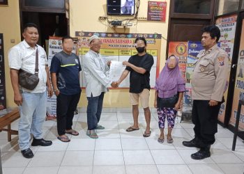 Polsek Siantar Barat menyelesaikan masalah dugaan penganiayaan dengan problem solving, pada Minggu (24/8/2025) malam.