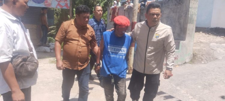 Polsek Siantar Barat mengamankan seorang terduga pelaku pengancaman, pada Selasa (26/8/2025) siang.