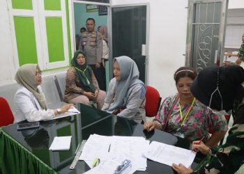 Polres Pematangsianțar melaksanakan pemeriksaan kesehatan (Rikkes) rekrutmen relawan Satuan Pelayanan Pemenuhan Gizi (SPPG) Polres Pematangsianțar, di Rumah Sakit (RS) Tentara, pada Rabu (13/8/2025) pagi.
