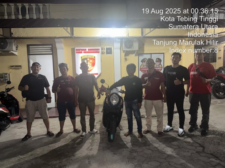 Sat Reskrim Polres Pematangsiantar melalui Kanit Jatanras, IPDA Ricardo Rajagukguk S.Sos, menangkap dua terduga pelaku penggelapan sepeda motor, inisial PPS (25), warga Jl. Saribu Dolok, dan penadah berinisial DPS (43), warga Nagori Panduman.