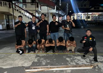 Polres Pematangsiantar melalui Tim Khusus (Timsus) Dayok Mirah, gerak cepat mengamankan enam orang remaja diduga tawuran, di apil Dayok Mirah, pada Sabtu subuh (16/8/2025).