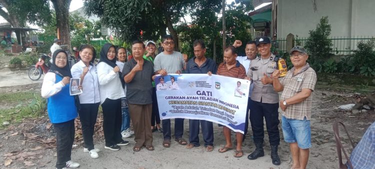 Bhabinkamtibmas Kelurahan Suka Maju, AIPDA Adilman Manalu, mengikuti sosialisasi Gati (Gerakan Ayah Teladan Indonesia), di Jl. Farel Pasaribu Lapangan Bola Atas, pada Rabu (13/8/2025) pagi.