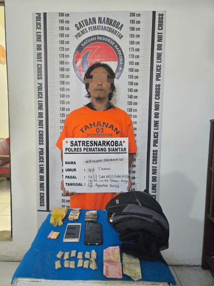 Foto tersangka dan barang bukti yang diamankan Polres Pematangsiantar.