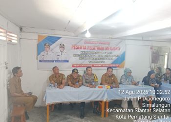 Polsek Siantar Martoba menghadiri pembukaan pelatihan menjahit yang dilaksanakan di LPK Bina Ayu, Jalan Diponegoro, pada Selasa (12/8/2025) pagi.