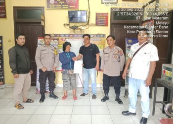 Polsk Siantar Barat menyelesaikan dugaan pencurian telur dengan mediasi, pada Sabtu (20/9/2025) pagi.