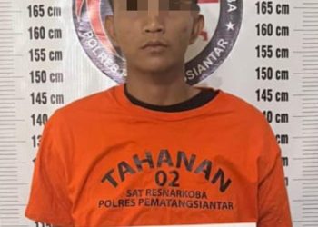 Foto pelaku yang diamankan Sat Nakoba Polres Pematangsiantar.