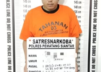 Foto pelaku dan barang bukti yang diamankan Sat Nakoba Polres Pematangsiantar