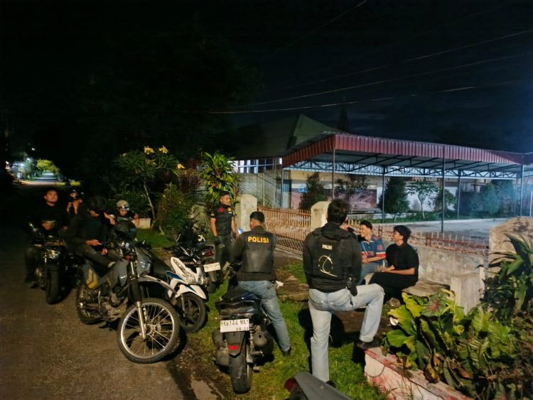 Tim Khusus (Timsus) Dayok Mirah gencar melakukan patroli hingga subuh, di wilayah hukum Polres Pematangsiantar yang dimulai pada Sabtu (6/9/2025) malam.