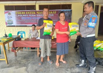 Polsek Siantar Selatan menggelar Gerakan Pangan Murah (GPM), di halaman Mako Polsek Siantar Selatan, Jl. Marimbun II, pada Rabu (10/9/2025) pagi.