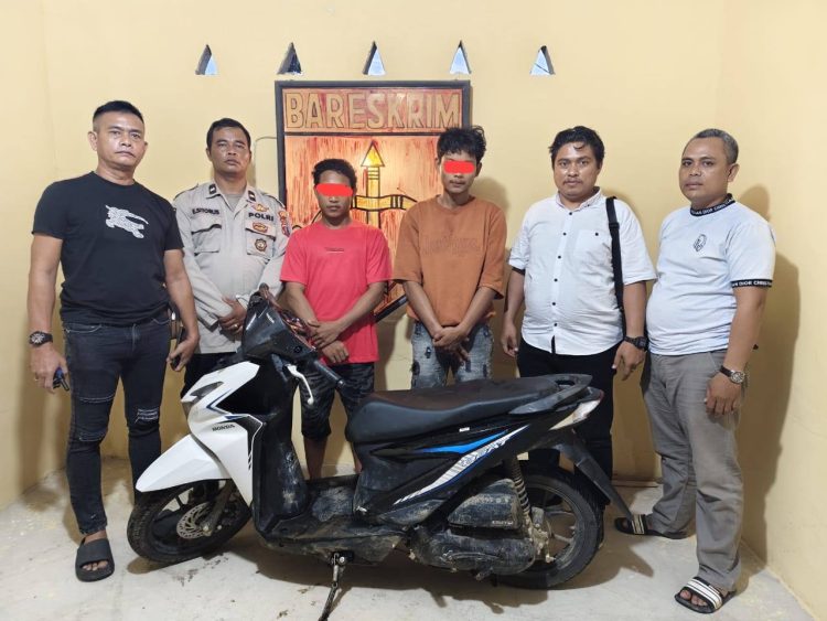 Dua pelaku berhasil diamankan beserta barang bukti sepeda motor Honda Beat yang dicuri dari areal parkiran PT Basic Nagori Sei Mangkei, Kecamatan Bosar Maligas, Kabupaten Simalungun.