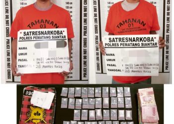 Foto kedua tersangka dan barang bukti yang  diamankan Polisi.