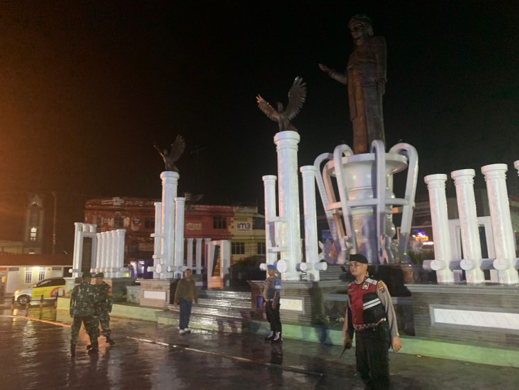 Polres Pematangsianțar melaksanakan patroli skala besar, pada Senin (8/9/2025) malam.