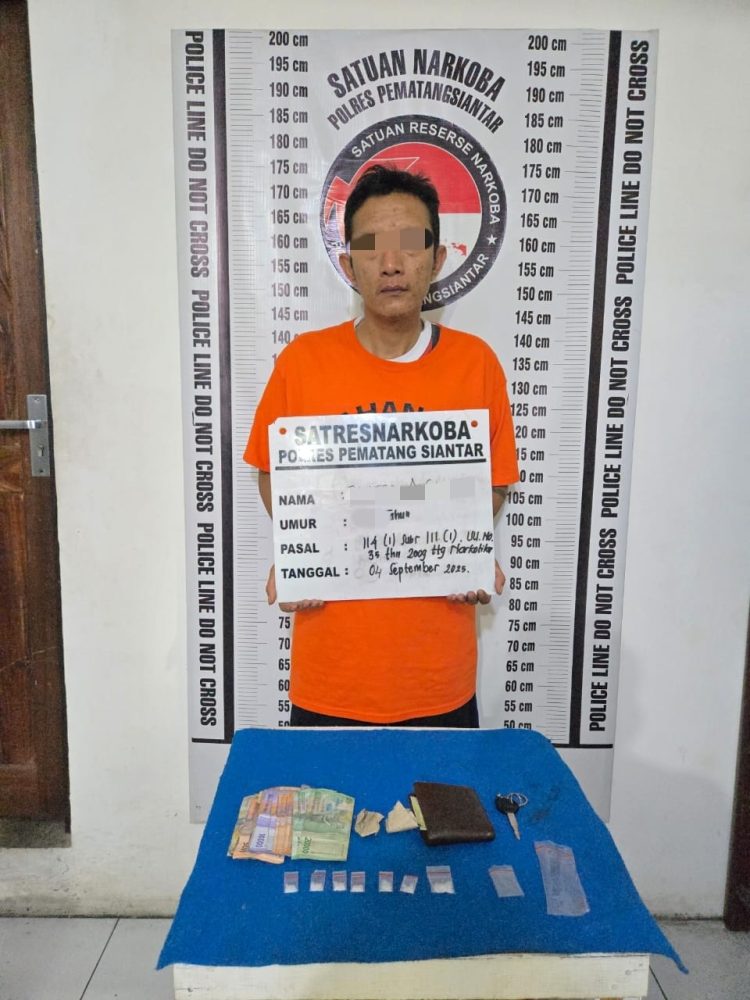 Foto pelaku dan barang bukti yang diamankan Satuan Reserse Narkoba Polres Pematangsiantar.