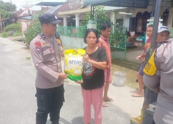 Polsek Siantar Marihat melaksanakan kegiatan Gerakan Pangan Murah (GPM), di Jalan Farel Pasaribu, tepatnya di depan GPDI Maranata, pada Jumat (4/9/2025) pagi.