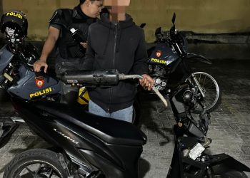 Timsus Dayok Polres Pematangsiantar tindak sembilan sepedamotor gunakan knalpot brong.