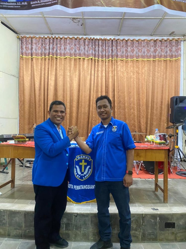 Jon Roi Tua Purba bersama Armada Simorangkir, resmi terpilih secara aklamasi sebagai Ketua dan Sekretaris GAMKI Pematangsiantar untuk periode 2025–2028.