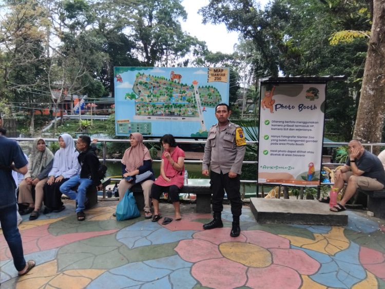 Polsek Siantar Barat  menggelar patroli di tempat objek wisata guna mengantisipasi gangguan kamtibmas (Guantibmas), pada Sabtu (11/10/2025) pagi.