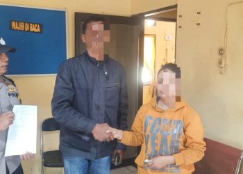 Polsek Sianțar Martoba mengedepankan mediasi dugaan tindak pidana Kekerasan Dalam Rumah Tangga (KDRT) yang terjadi di Jalan Pdt. J. Wismar Saragih, pada Kamis (23/10/2025) dini hari.