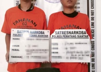 Foto tersangka dan barang bukti yang diamankan Polisi.