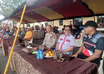 Polres Pematangsiantar hadiri penutupan Turnamen Bola Voli Antar Pelajar HUT ke 80 Korps Brimob Polri Tahun 2025, di Mako Kompi 2 Batalyon B Sat Brimob Polda Sumut, Jalan Ahmad Yani, pada Sabtu (2/11/2025) siang.
