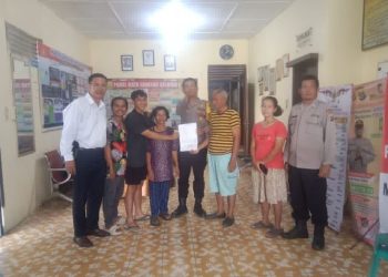 Polsek Siantar Selatan selesaikan dugaan selisih paham yang terjadi di jalan Narumondah Atas, dengan problem solving, pada Sabtu (13/12/2025) pagi.