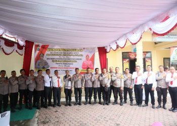 Kapolres Pematangsiantar, AKBP Sah Udur T.M. Sitinjak SH, SIK, MH, melaksanakan kunjungan kerja (Kunker) di Mako Polsek Siantar Timur, pada Senin (15/12/2025) siang.