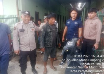 Polsek Siantar Marihat mengamankan seorang pria diduga pelaku pencurian, pada Rabu (3/12/2025) sore.
