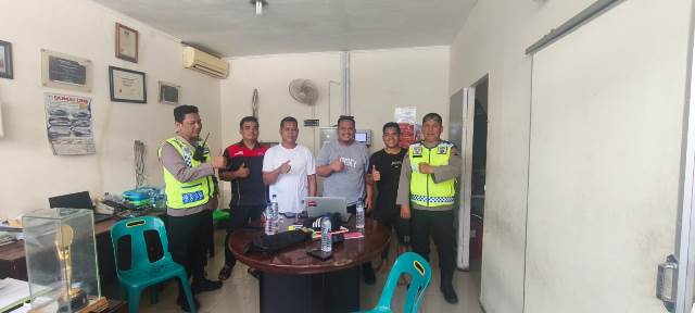 Polsek Siantar Timur respon cepat keluhan warga, di SPBU 14.211.205 Jalan Ahmad Yani, pada Jumat (27/12/2025) siang.