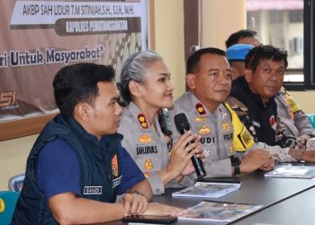 Kapolres Pematangsiantar, AKBP Sah Udur T.M. Sitinjak SH, SIK, MH, pimpin Press Release Akhir Tahun 2025, di Press Room Mako Polres Pematangsiantar, pada Selasa (30/12/2025) sore.