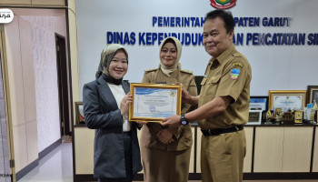 RS Medina Raih Penghargaan Rumah Sakit Paling Aktif dari Disdukcapil