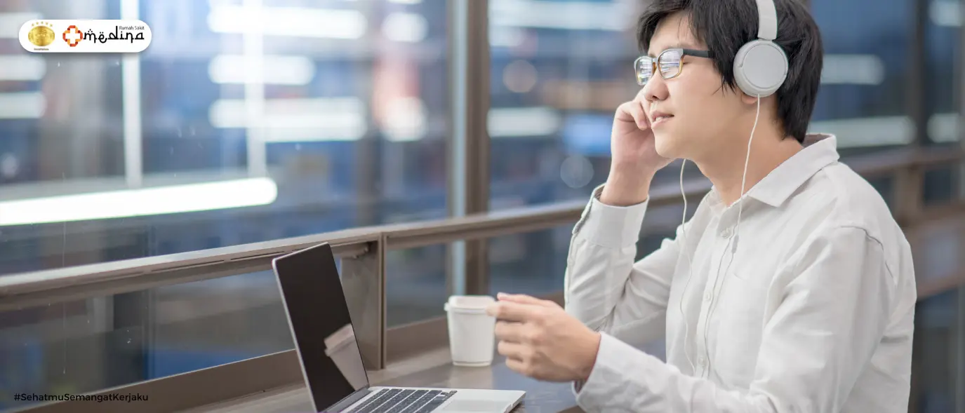 artikel kesehatan Productivity Boost: Mendengarkan Musik Saat Bekerja untuk Meningkatkan Fokus dan Kreativitas