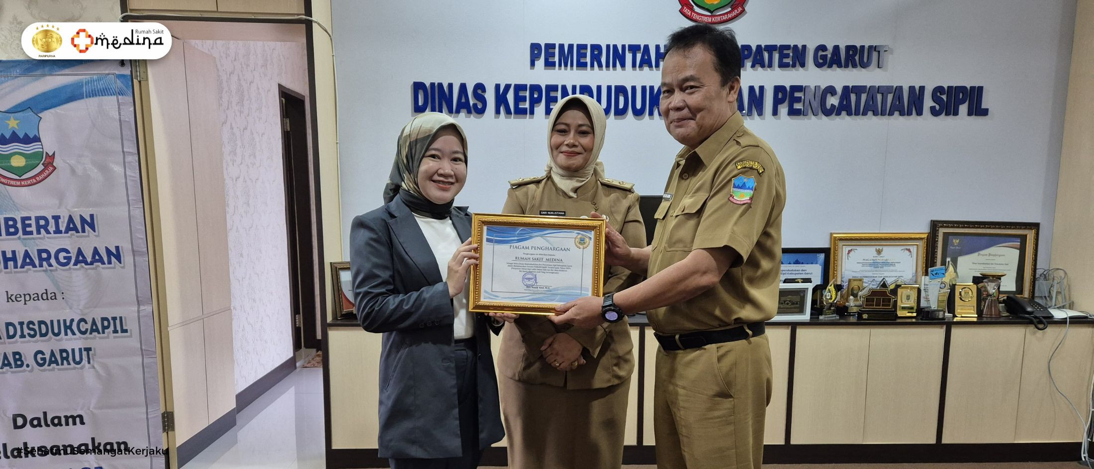 artikel kesehatan RS Medina Raih Penghargaan Rumah Sakit Paling Aktif dari Disdukcapil