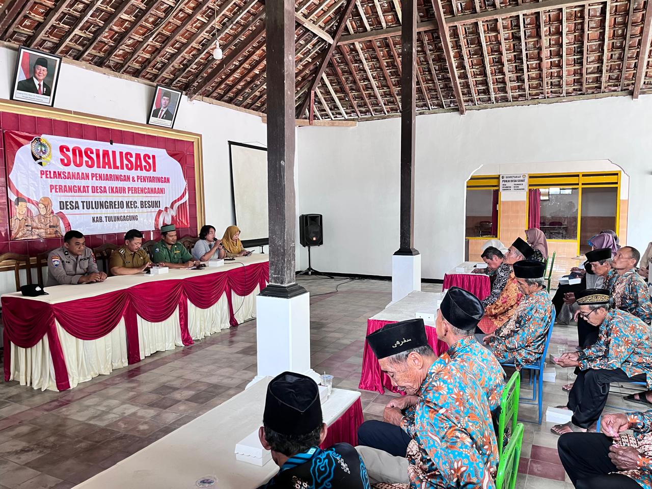 SOSIALISASI PELAKSANAAN PENJARINGAN DAN PENYARINGAN PERANGKAT DESA (KAUR UMUM DAN TU) DESA TULUNGREJO