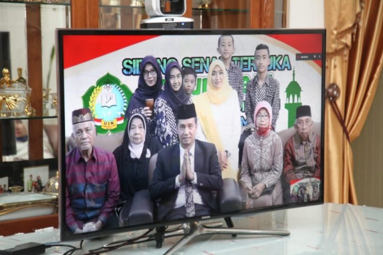 Selamat Wisuda Doktor, Pak Wali!