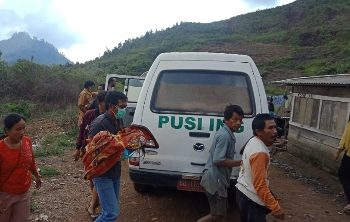 Mobil Pick Up Bawa 27 Penumpang Terjun ke Jurang, 3 Anak Tewas