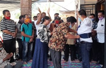 Warga Hatonduhan Sebut RHS Ulet dan Disiplin