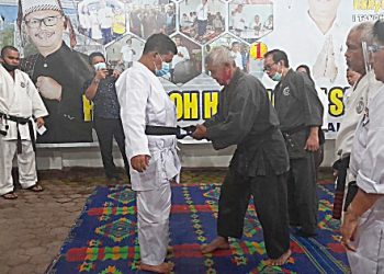 Sabuk Hitam Disematkan, RHS Dinobatkan Jadi Keluarga Besar Karateka Tako