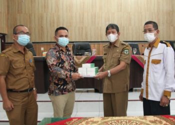 Pemko Siantar Terima Hibah 575 Thermo Gun dari KPU