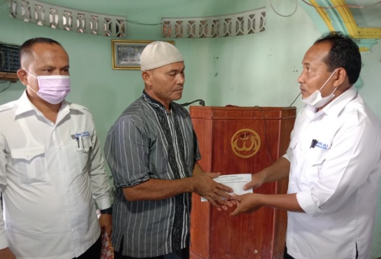 Ramadhan Berbagi, Perumda Tirta Uli Bantu Masjid Amaliyah dan Nurul Ikhwan