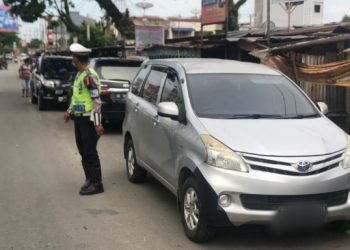Dilarang Beroperasi, Sopir Bus AKDP Merana, Taksi Gelap Sempat “Merajalela”