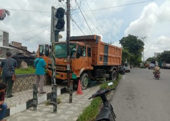 Dishub Siantar Akan Tuntut Perusak Trafficlight