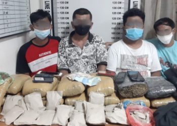 Fa “Nongkrong” di Depan Pos Polisi, Lalu Berbal-bal Ganja Ditemukan dari Siantar – Simalungun