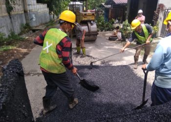 Uji coba aspal karet