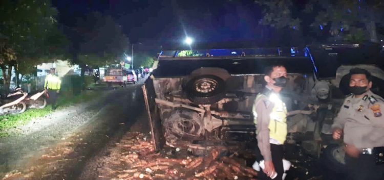 Tabrakan Beruntun Depan Rindam Siantar, Rumah dan Mobil Parkir Turut Kena Tabrak