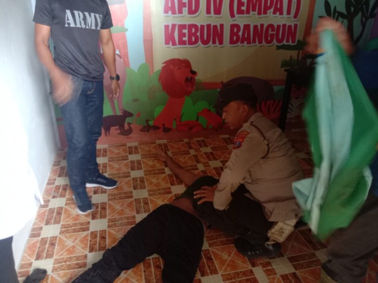 Diajak Pergi Lewat Bisikan Gaib, Karyawan Kebun Bangun Diduga Kerasukan