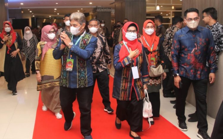 Plt Walikota Siantar Hadiri Welcome Dinner Bersama Walikota se Indonesia