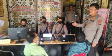 Kapolres AKBP Ronal Sipayung saat sidak di ruang SPKT